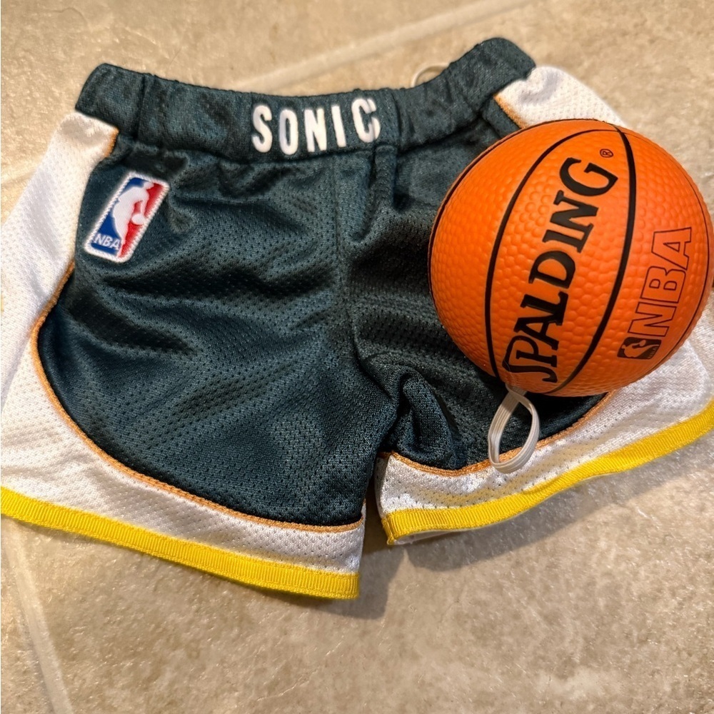 Build a bear basketball outfit 🏀